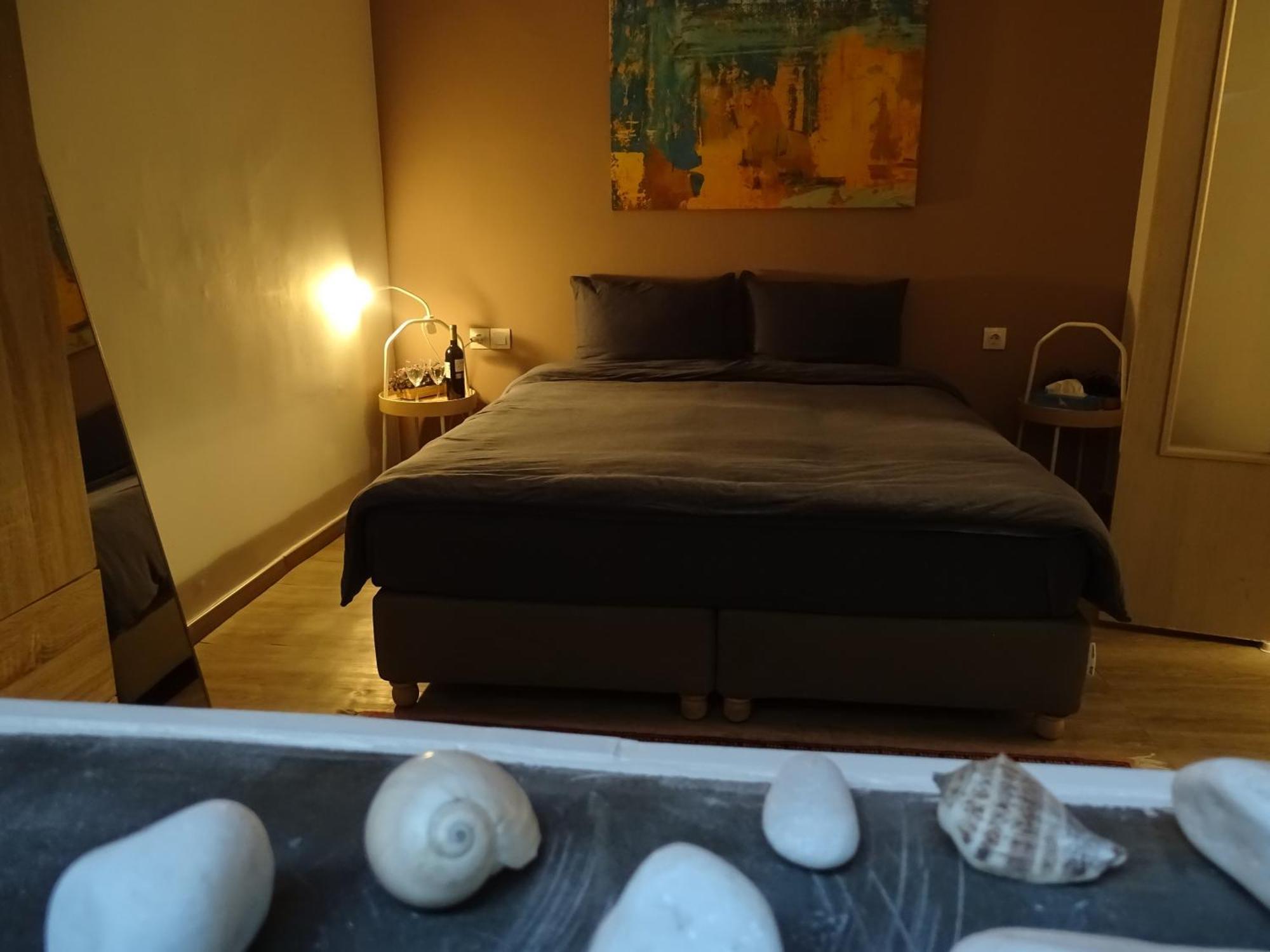 Stylish, Comfortable, Basement Loft-Like Apartment With Amenities Athén Kültér fotó