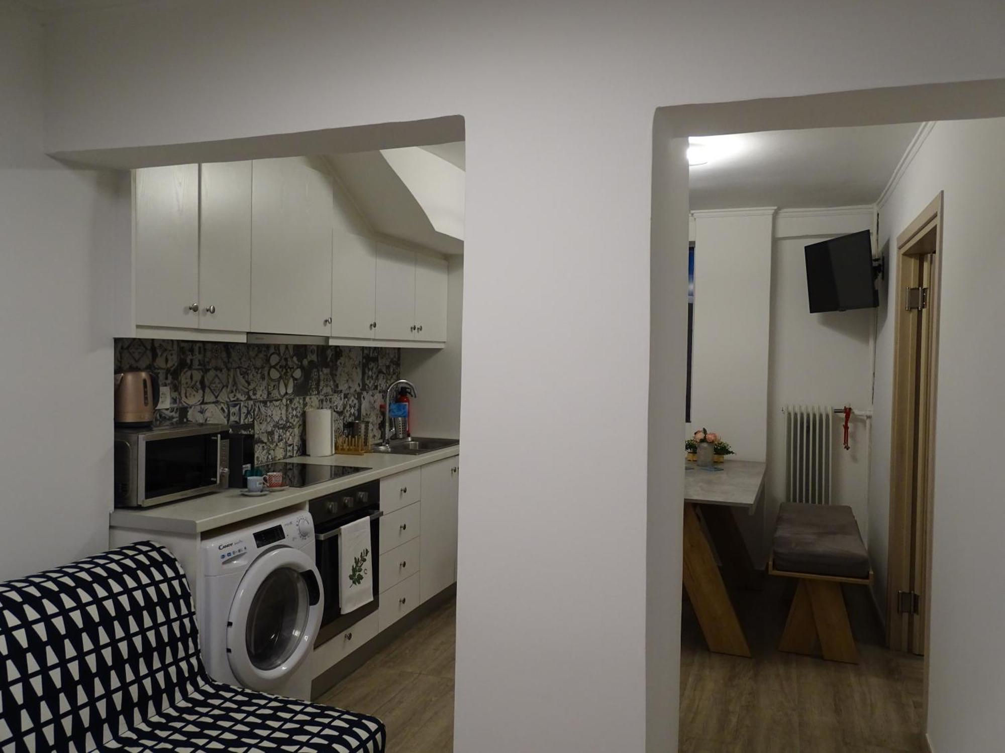 Stylish, Comfortable, Basement Loft-Like Apartment With Amenities Athén Kültér fotó